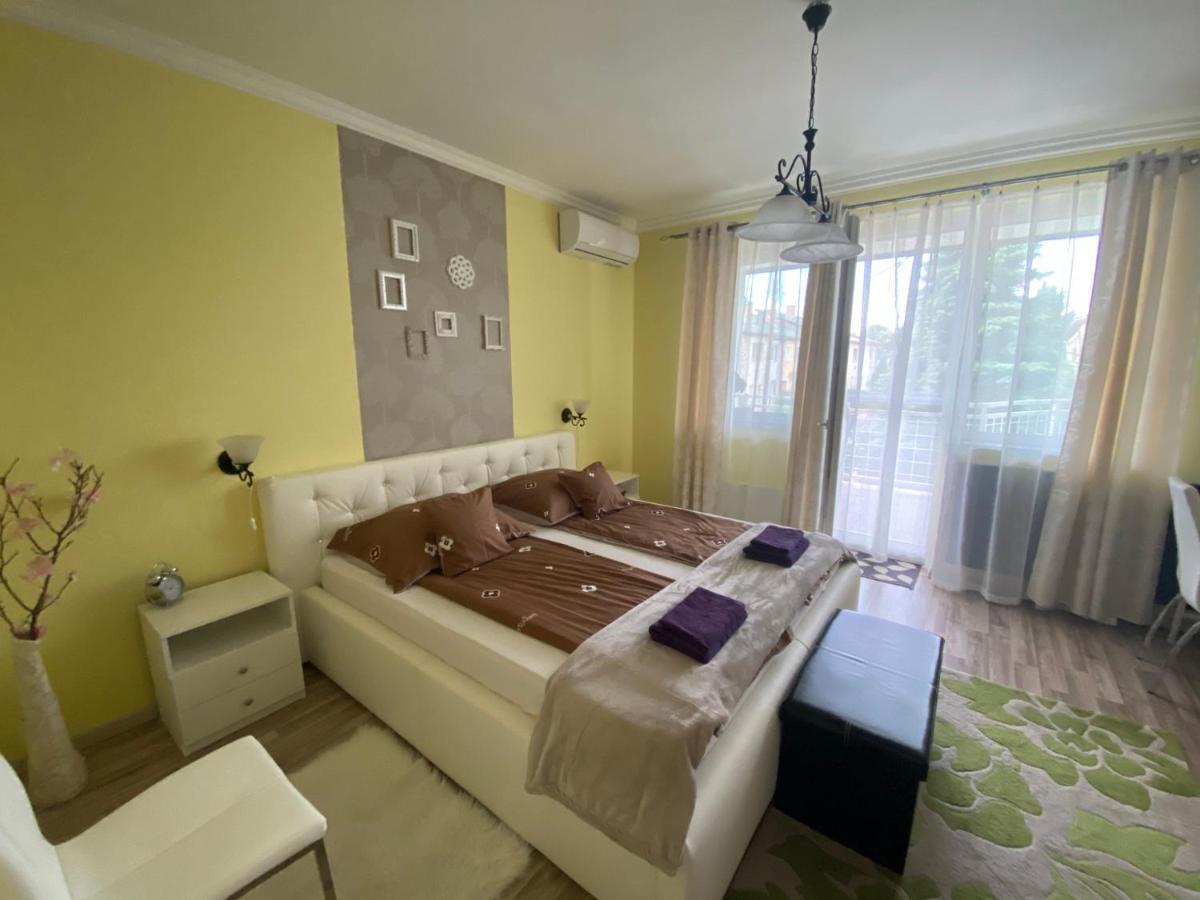 Eszter Apartman Eger Luaran gambar