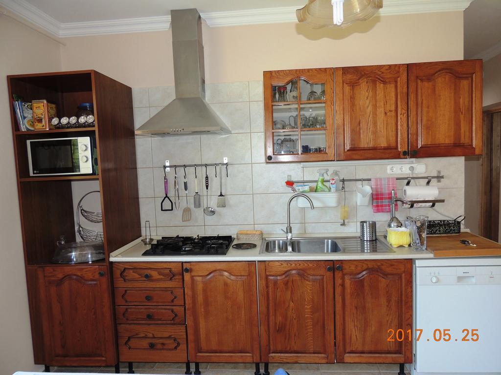 Eszter Apartman Eger Luaran gambar